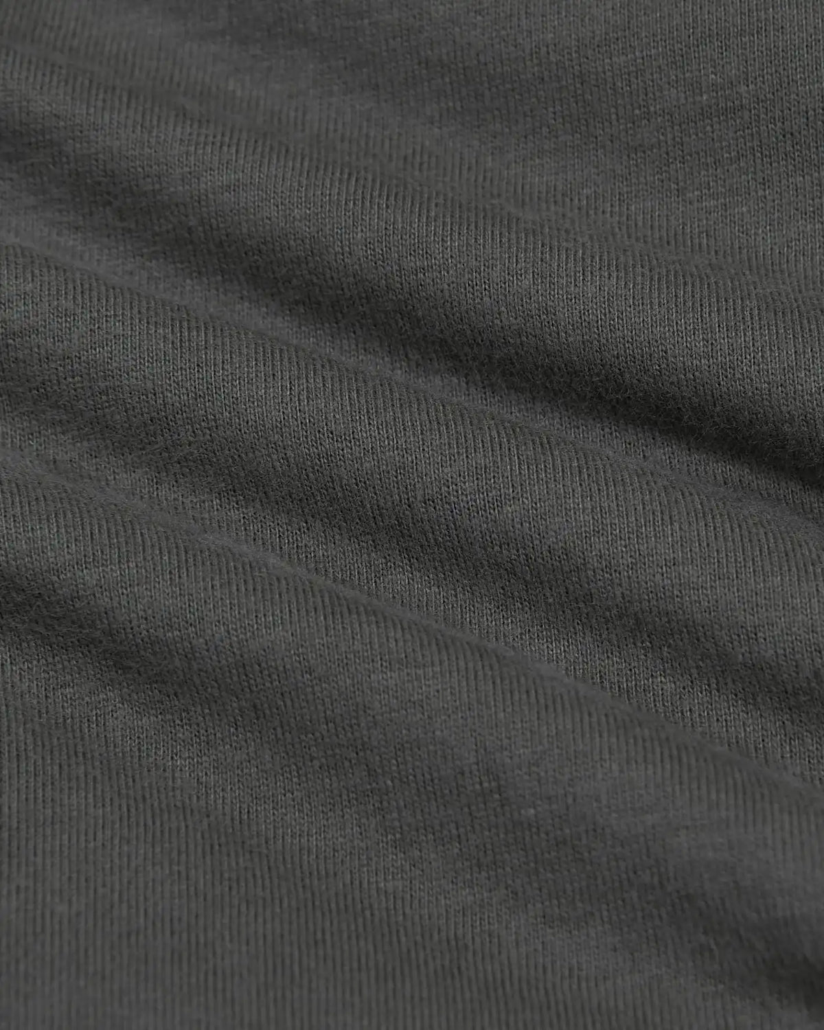 Carbon Short Classic Crew Neck